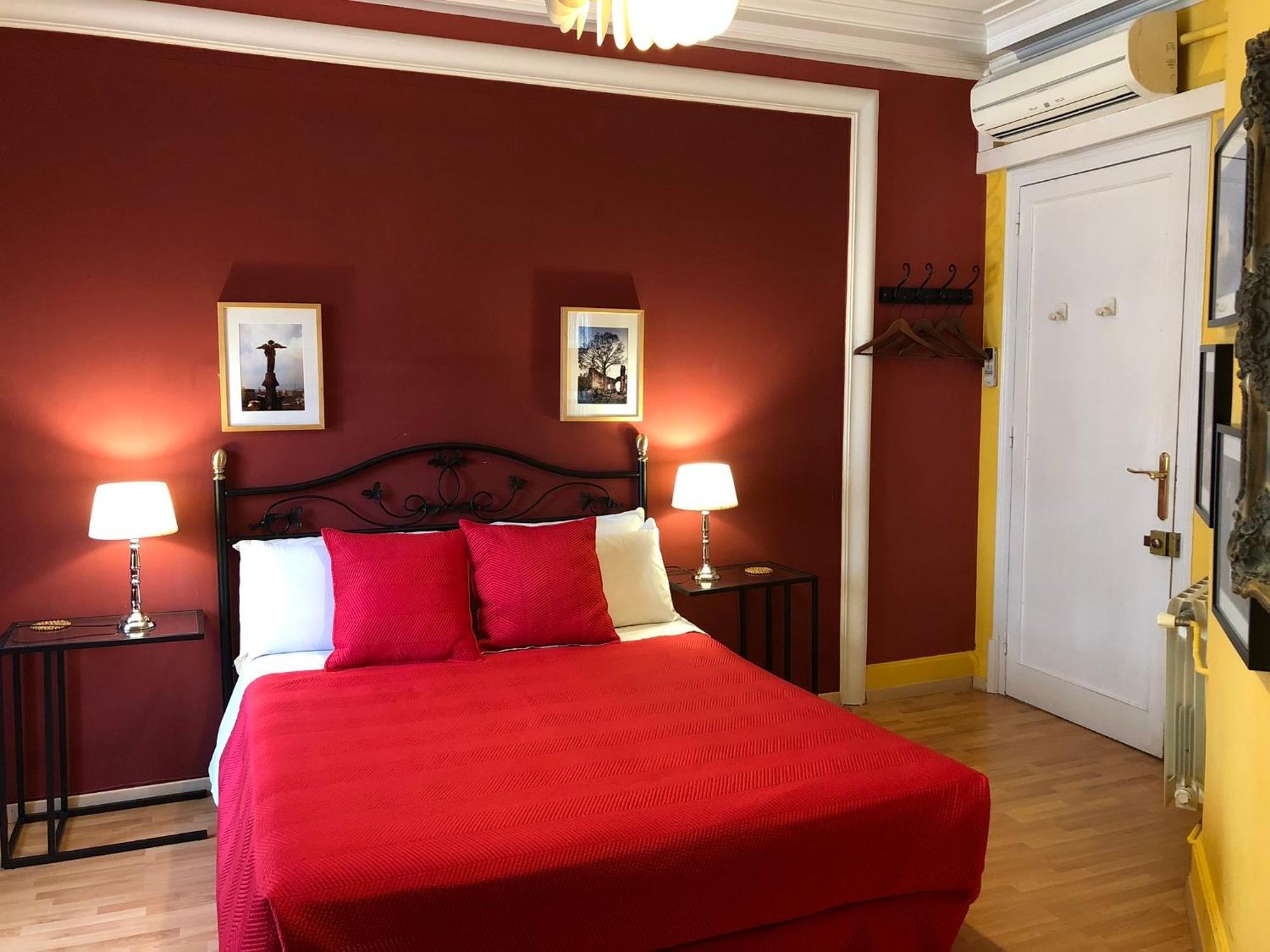 Fisa Rentals Gran Via Apartments Barcelona Ngoại thất bức ảnh
