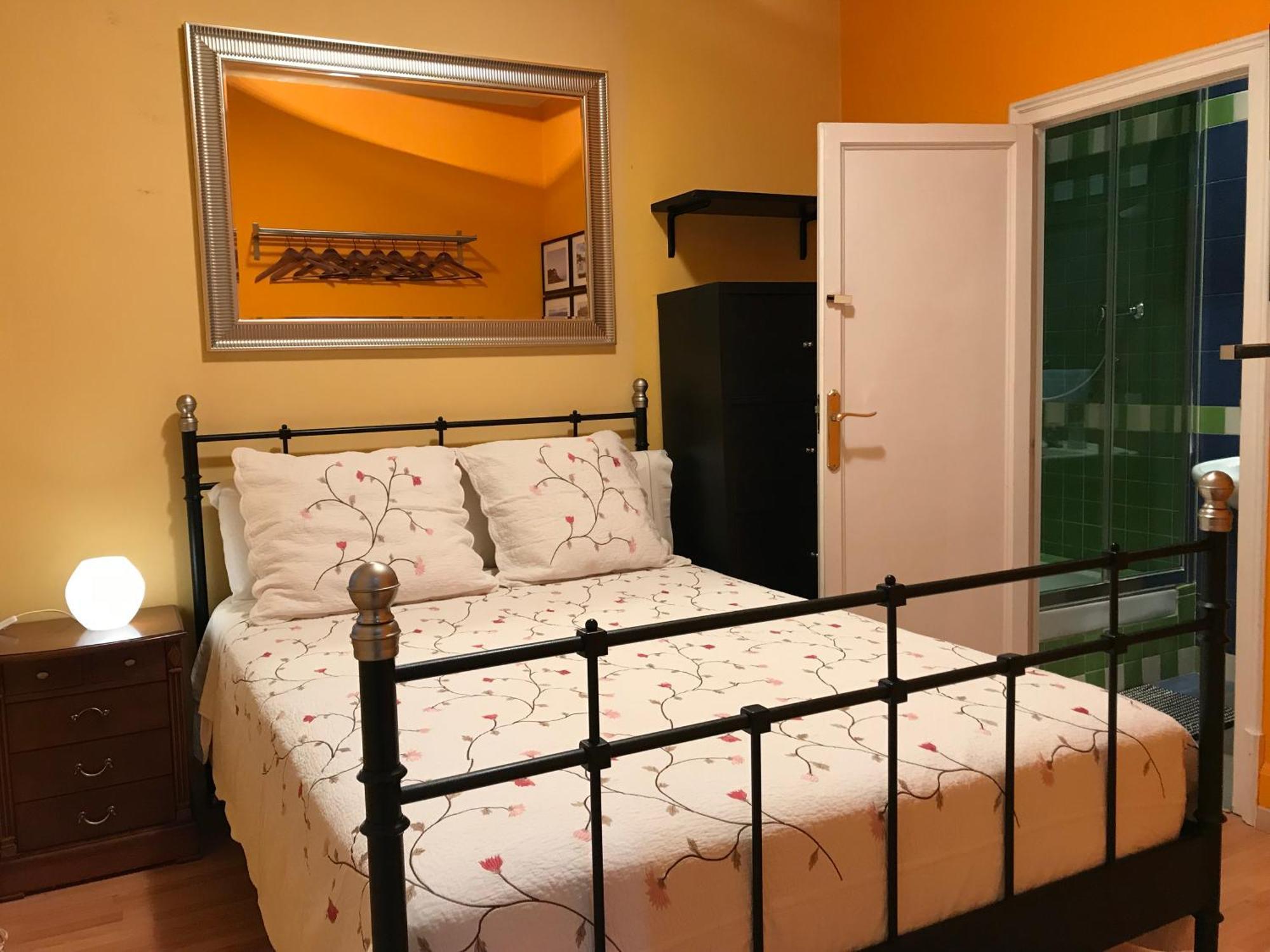 Fisa Rentals Gran Via Apartments Barcelona Ngoại thất bức ảnh