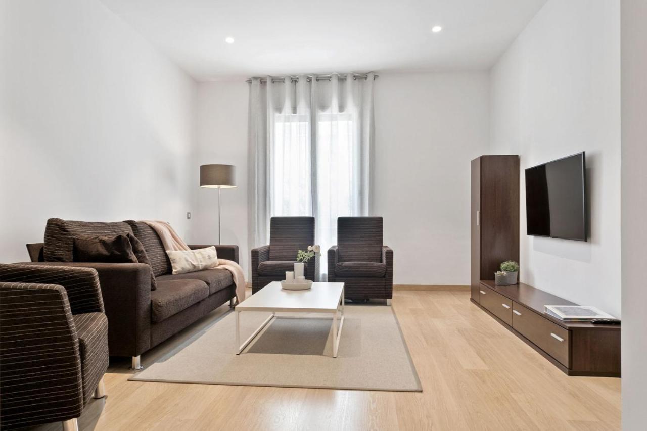 Fisa Rentals Gran Via Apartments Barcelona Ngoại thất bức ảnh