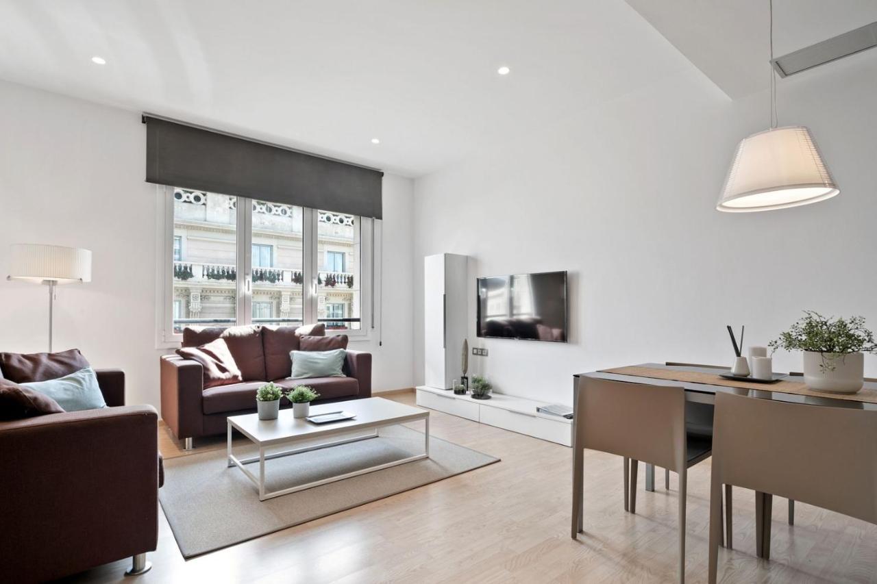 Fisa Rentals Gran Via Apartments Barcelona Ngoại thất bức ảnh