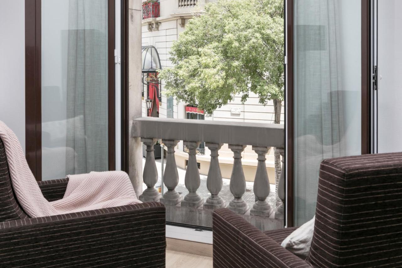 Fisa Rentals Gran Via Apartments Barcelona Ngoại thất bức ảnh